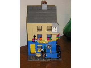 Tigh Neachtain, Quay Street Pub left side view