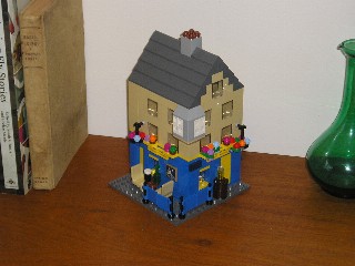 Tigh Neachtain, Quay Street Pub full front view