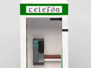Irish Telephone Box (Green)